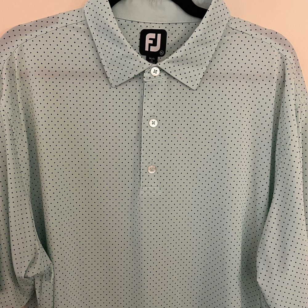 FJ mint green polo with navy polka dots (XL)